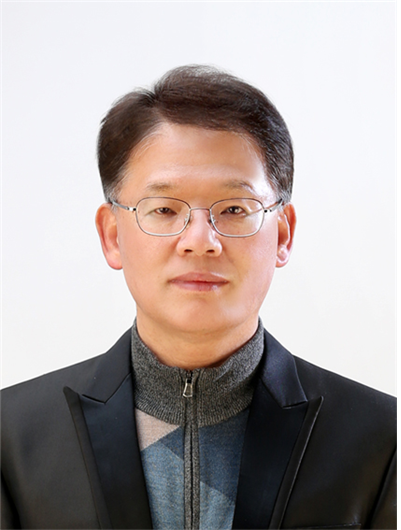 장상록 <br>
안진회계법인 부대표