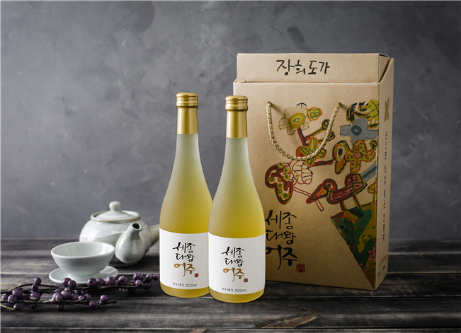 지난해 대한민국 우리술 품평회에서 대통령상을 수상한 '세종대왕어주 약주'.