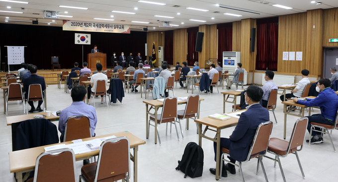 한국세무사회는 지난 25일 제2차 국세경력세무사 실무교육 개강식을 개최했다.