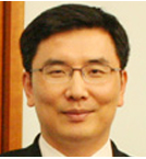 김진태<br>
신임 감사본부장