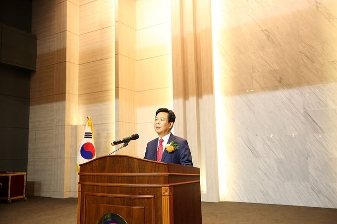 한재연 대전지방국세청장이 퇴임사를 하고 있다.