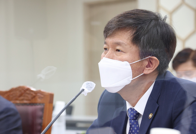 김대지 국세청장이 답변을 하고 있다.<사진=국세청>
