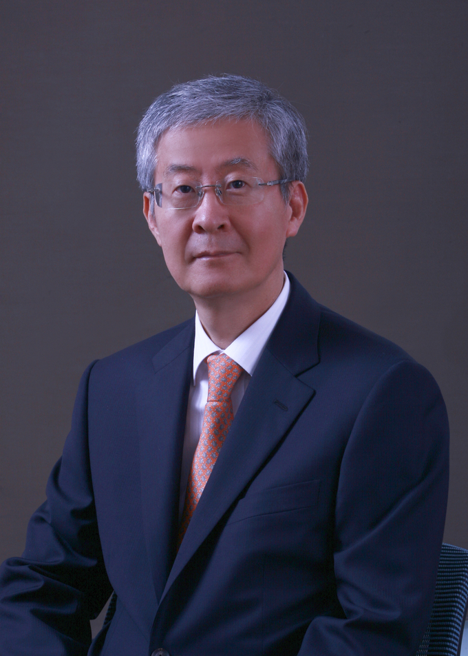 윤용섭 대표변호사