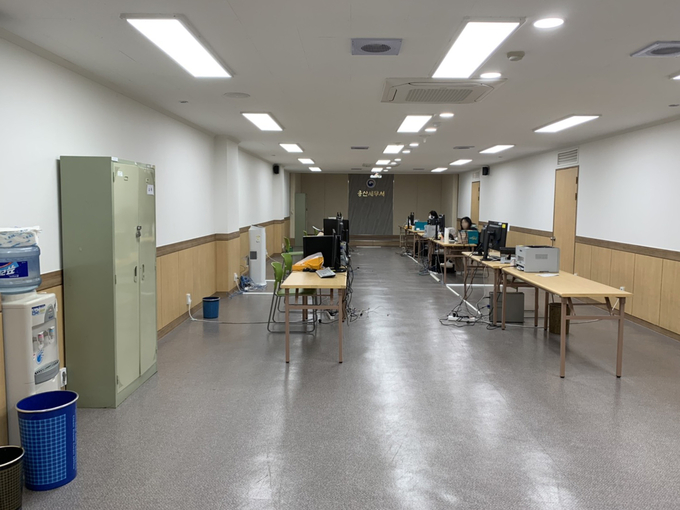 용산세무서는 올해 초 리모델링한 지하 공간에 스마트워크센터를 설치해 운영하고 있다.