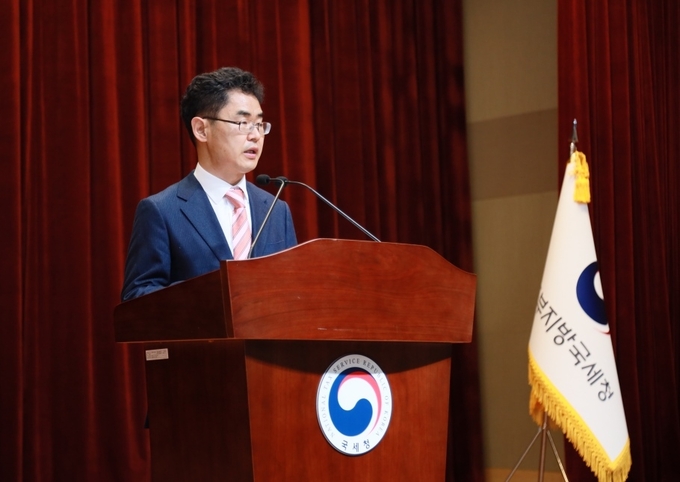 김창기 신임 중부지방국세청장은 4일 취임사에서 위기극복을 선도하는 중부청을 만들 것임을 시사했다.