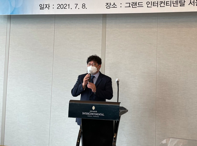 이창식 회장이 인사말을 하고 있다.(사진=한국세무사고시회)