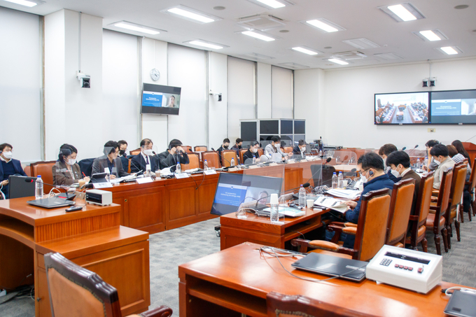 ‘한국형 횡재세법 쟁점과 입법과제’ 토론회가 10일 국회 영상회의실에서 열렸다.(사진=용혜인 의원실)