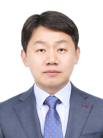 장성우 군산서장