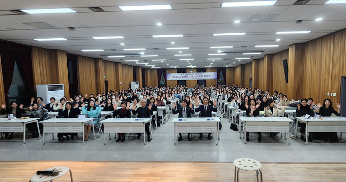 . 한국여성세무사회는 18일 수습세무사 합격 축하와 환영회를 겸한 '오픈 토크쇼'를 개최했다.