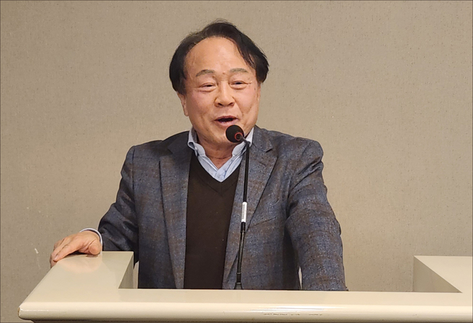 박차석 대한세무학회장이 축사를 하고 있다.