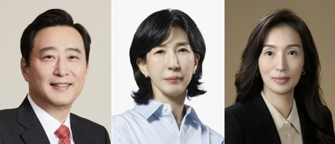 사진 왼쪽부터 김남구 한국투자금융지주 회장, 김정수 삼양라운드스퀘어 부회장, 성래은 영원무역그룹 부회장. 