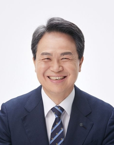 진옥동 신한금융지주 회장