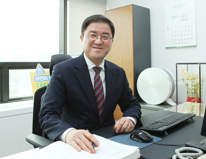 조영조 한국종합주류도매업중앙회장<사진=중앙회>.