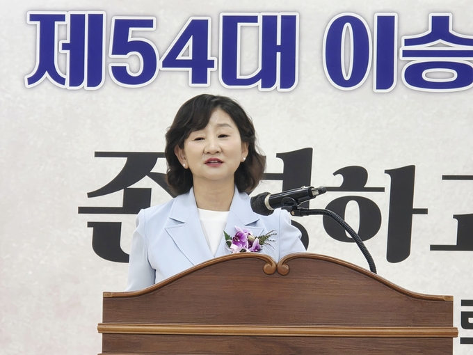 이승신 종로세무서장이 퇴임사를 하고 있다. 