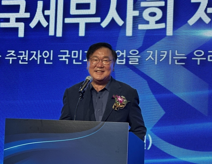 김태년 더불어민주당 의원이 축사를 하고 있다. 