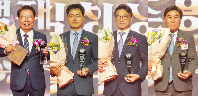 왼쪽부터 대한민국 조세대상을 수상한 백재현 전 국회 사무총장, 김창기 전 국세청장, 이상길 조세심판원장, 조용근 전 한국세무사회장.