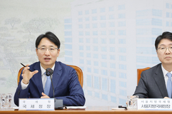 확 바뀐 국세청 확대간부회의, 월 1회→2회 확대