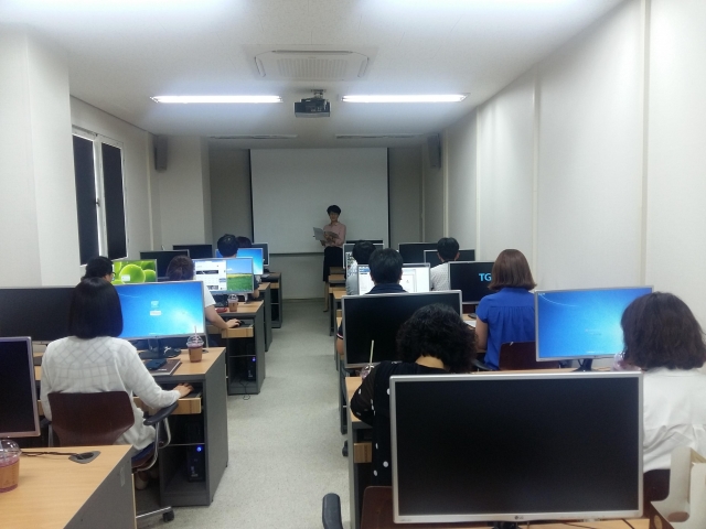 <P>장수군은 지방세 제증명 발급 담당공무원 20명을 대상으로 자체 직무 교육을 실시했다.</P>