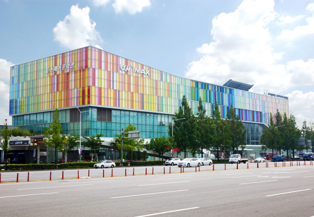 2018년 한국산업의 서비스 품질지수(KSQI) 1위를 기록한 광주 유·스퀘어.<유스퀘어 사진제공>